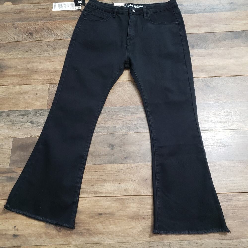 ZXY Zhi Xin Yang Womens Black Flare Leg Jeans Raw Hem High Waisted Size 32 NEW